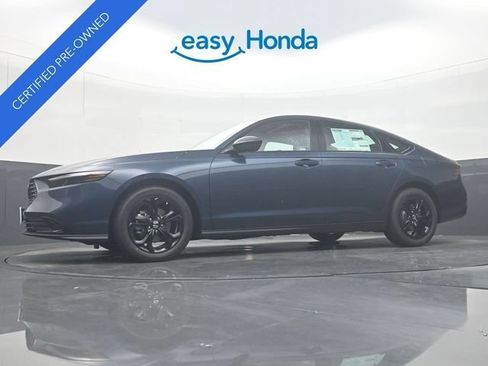 Used 2025 Honda Accord SE image 30