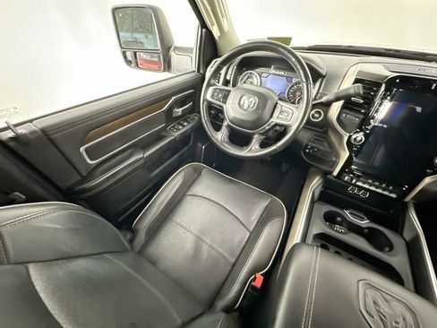 Used 2023 RAM 3500 Laramie AWD/4WD image 9