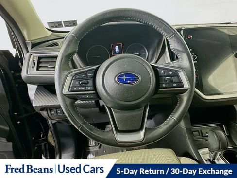 Used 2023 Subaru Ascent Premium w/ Convenience Package image 13
