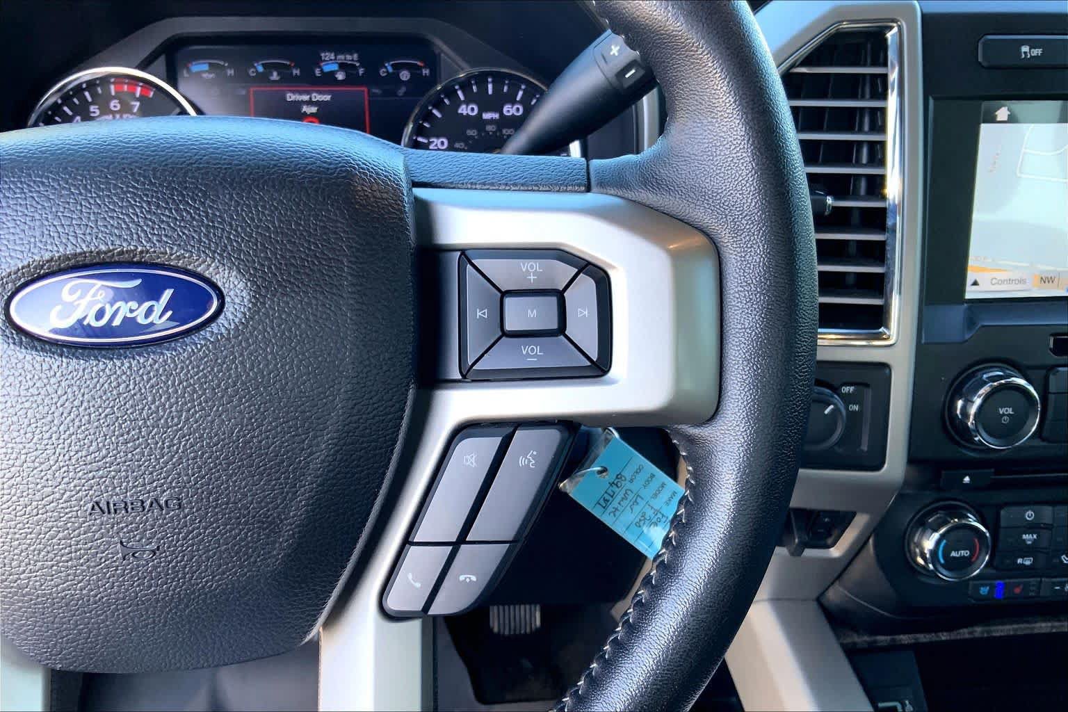 Used 2017 Ford F250 Lariat w/ Lariat Value Package RWD image 20