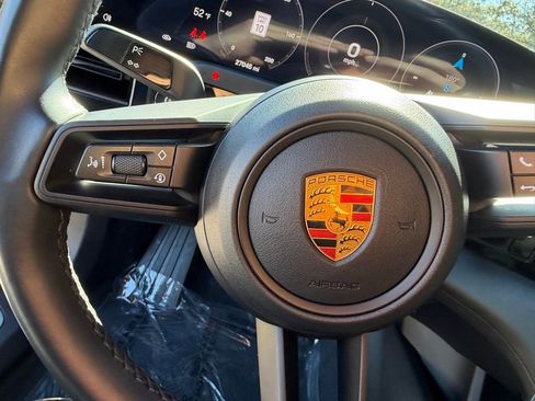 Used 2022 Porsche Taycan 4S image 18