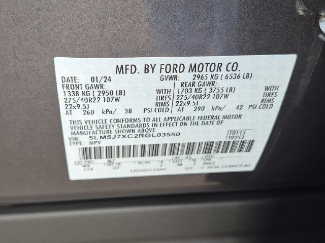 Used 2024 Lincoln Aviator Reserve w/ Equipment Group 201A AWD/4WD image 35