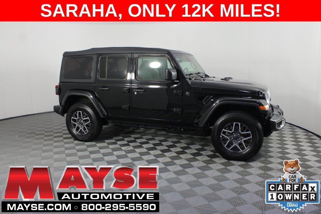 Used 2026 Jeep Wrangler Unlimited Sahara AWD/4WD image 1