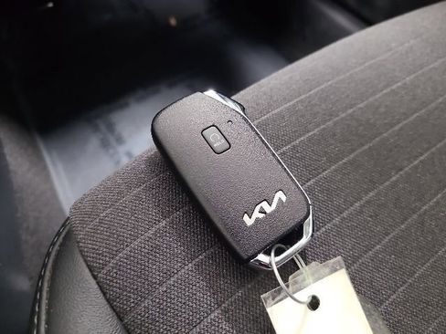 Used 2023 Kia Seltos S AWD/4WD image 33