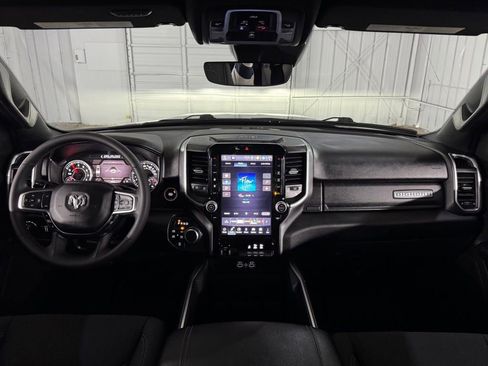 Used 2025 RAM 1500 Big Horn AWD/4WD image 23