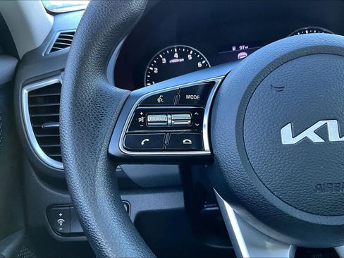 Certified 2023 Kia Seltos LX image 21