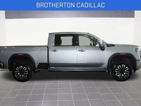 Certified 2024 GMC Sierra 2500 Denali Ultimate w/ Max Trailering Package image 10
