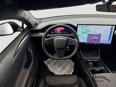 Used 2022 Tesla Model S Plaid image 30