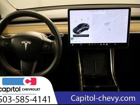 Used 2020 Tesla Model Y Long Range AWD/4WD image 13