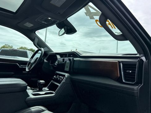 Certified 2024 GMC Sierra 1500 Denali AWD/4WD image 41