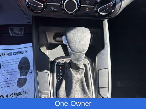 Used 2025 Kia Soul LX image 15