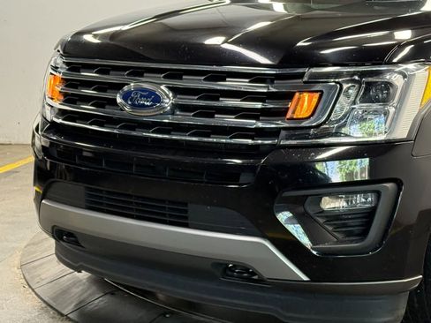 Used 2021 Ford Expedition XLT AWD/4WD image 5