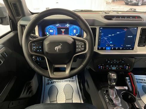 Used 2025 Ford Bronco Heritage Edition image 17