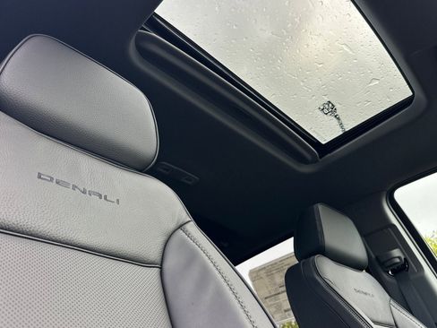 New 2026 GMC Sierra 1500 Denali image 14