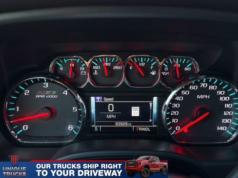 Used 2018 Chevrolet Silverado 1500 LTZ Z71 w/ LTZ Plus Package AWD/4WD image 32