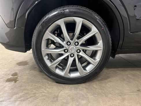 Certified 2025 Buick Encore GX Avenir w/ Avenir Technology Package AWD/4WD image 10