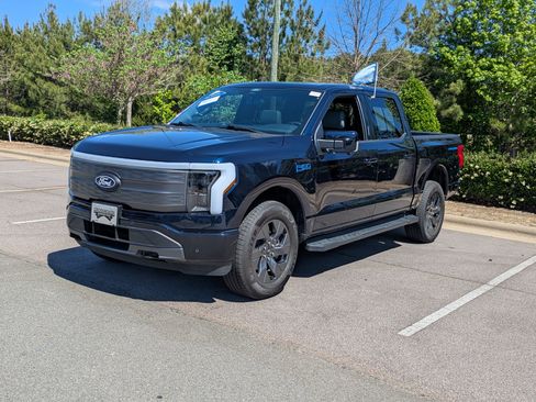 Certified 2024 Ford F150 Lightning Lariat AWD/4WD image 8