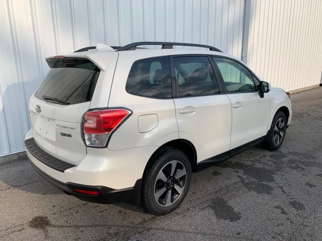 Used 2018 Subaru Forester 2.5i Premium w/ All-Weather Package AWD/4WD image 3