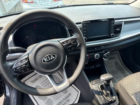 Used 2020 Kia Rio S FWD image 11
