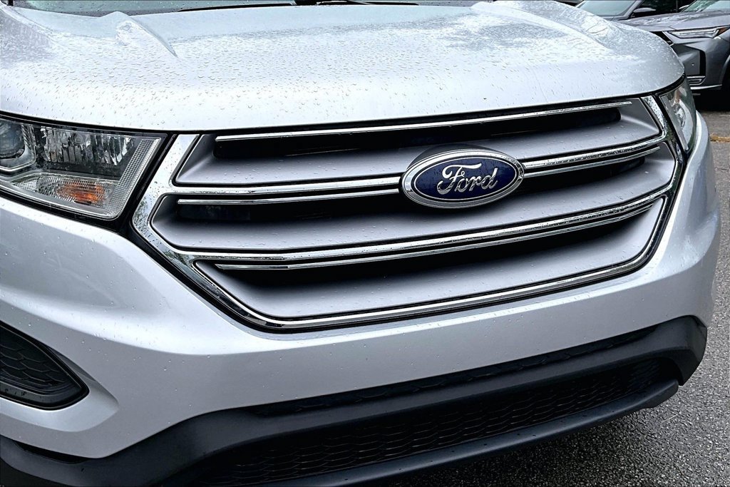 Used 2016 Ford Edge SE FWD image 29