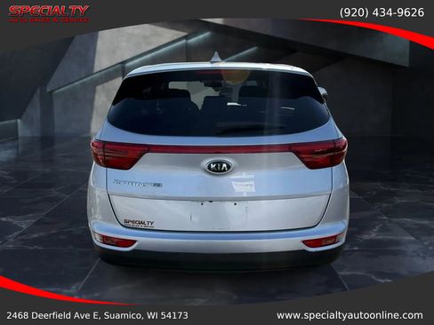 Used 2018 Kia Sportage LX image 4