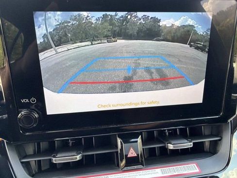Used 2026 Toyota Corolla SE FWD image 28