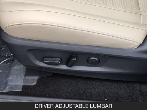 Used 2025 INFINITI QX60 Luxe FWD image 15