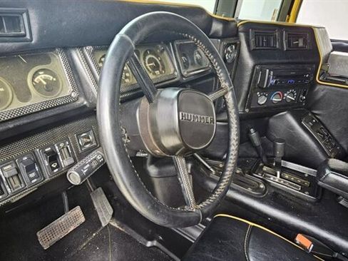 Used 2002 HUMMER H1 Open Top image 7