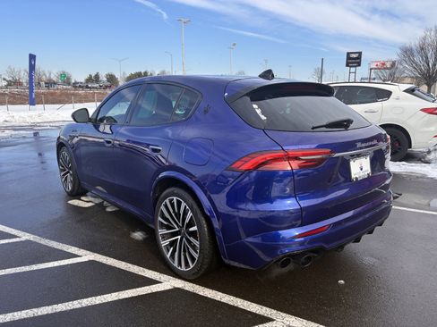 Used 2023 Maserati Grecale Modena image 9