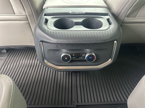 New 2026 Ford Expedition Max Active image 17
