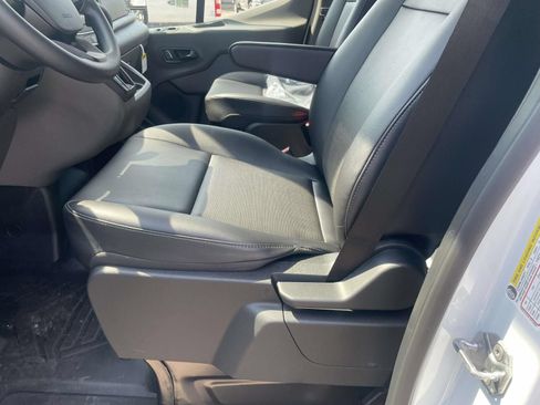 New 2026 Ford Transit 250 148 High Roof Extended RWD image 8