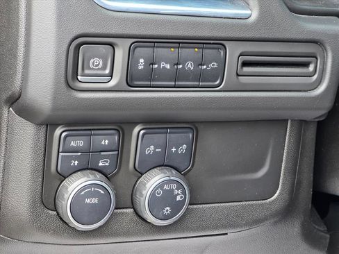 Used 2021 Chevrolet Tahoe LT AWD/4WD image 8