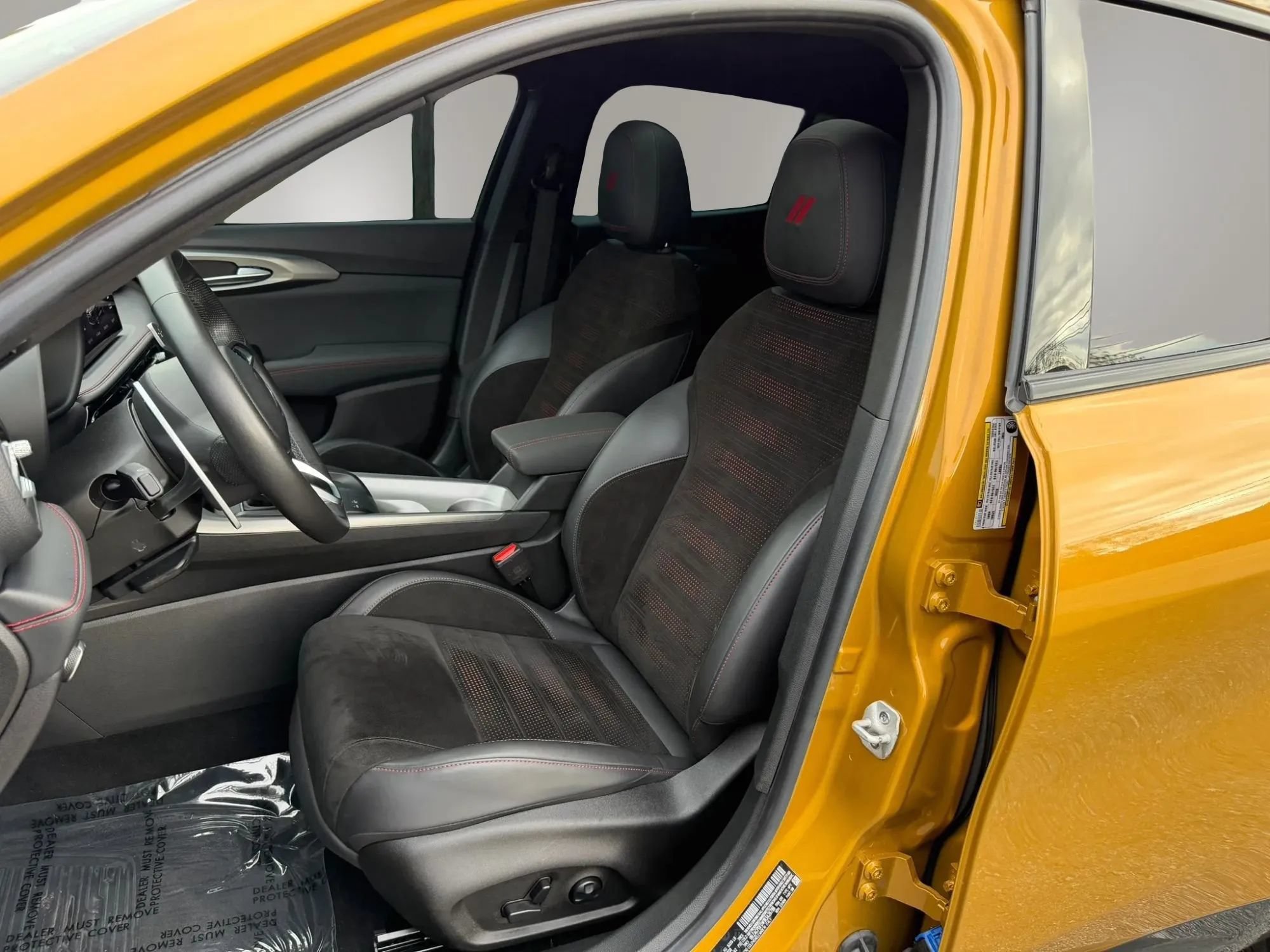 Used 2024 Dodge Hornet R/T Plus AWD/4WD image 2
