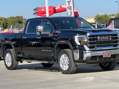 New 2024 GMC Sierra 2500 SLT w/ SLT Premium Package image 9
