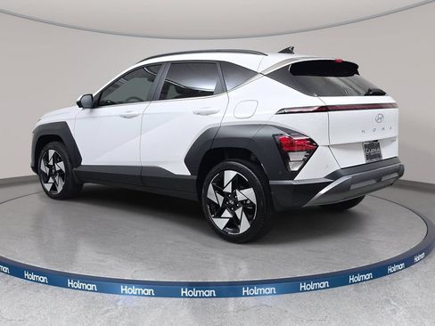 Used 2024 Hyundai Kona Limited AWD/4WD image 8