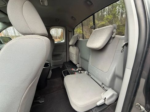 Used 2013 Toyota Tacoma 2WD Access Cab image 14