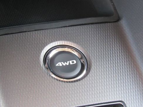 New 2026 Mitsubishi Outlander Sport SE AWD/4WD image 24