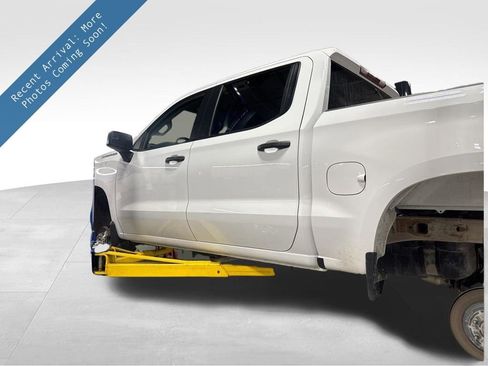 Used 2023 Chevrolet Silverado 1500 Custom AWD/4WD image 1