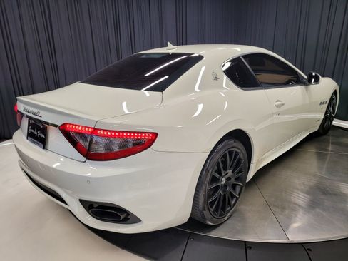 Used 2018 Maserati GranTurismo Sport image 52