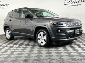 Used 2022 Jeep Compass Latitude w/ Convenience Group AWD/4WD video 1