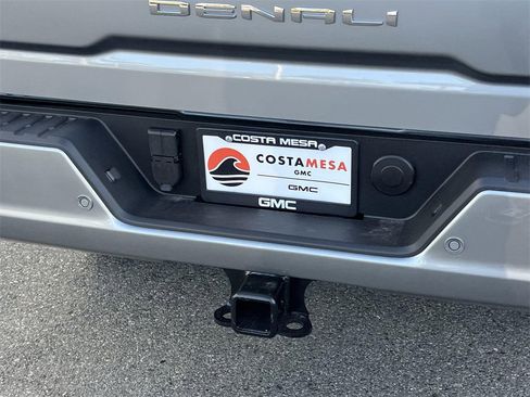 New 2026 GMC Sierra 2500 Denali Ultimate image 30