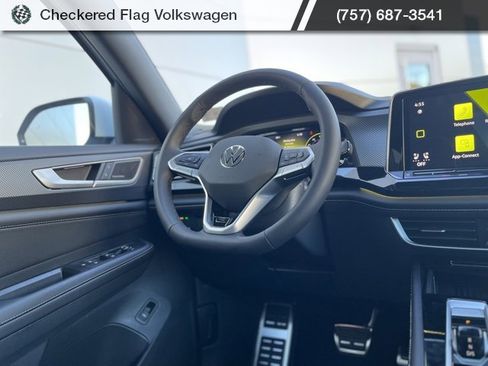 New 2026 Volkswagen Atlas Cross Sport SEL Premium R-Line image 29