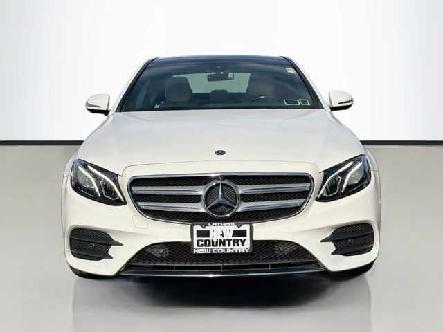 Used 2020 Mercedes-Benz E 350 4MATIC Sedan image 2