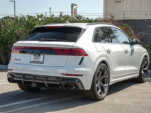 New 2026 Audi RS Q8 performance AWD/4WD image 4