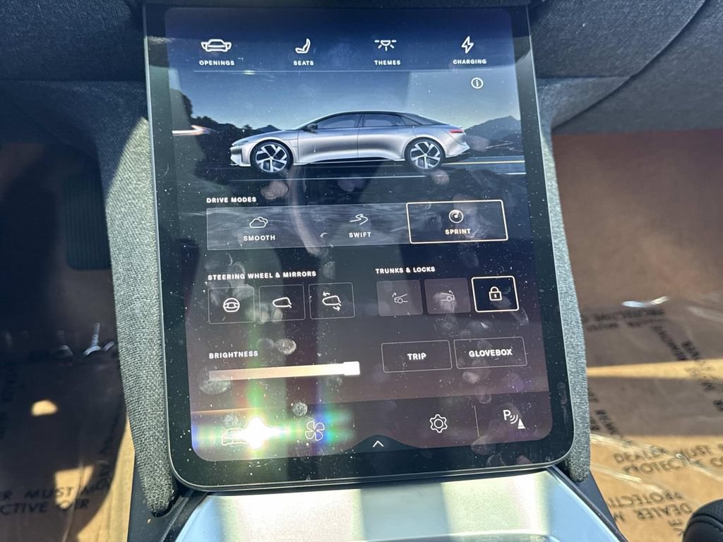 Used 2023 Lucid Air Touring AWD/4WD image 32