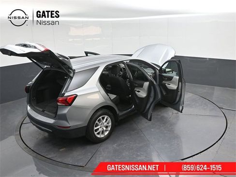 Used 2023 Chevrolet Equinox LT w/ Driver Convenience Package image 46