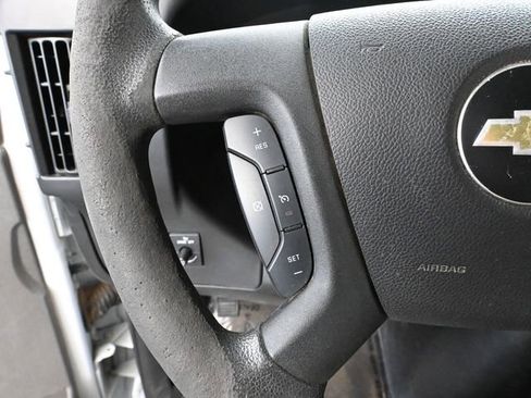 Used 2017 Chevrolet Express 3500 LT w/ LT Preferred Equipment Group image 24