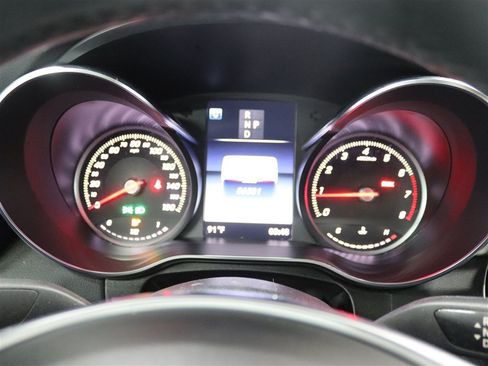 Used 2018 Mercedes-Benz C 300 4MATIC Sedan image 37