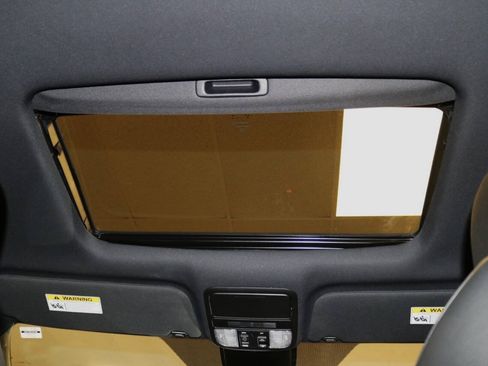 Used 2024 Honda Odyssey Sport image 85