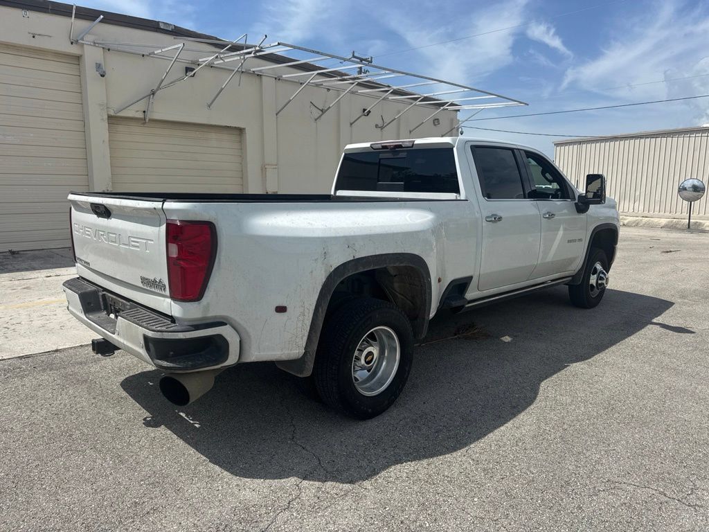 Used 2021 Chevrolet Silverado 3500 High Country AWD/4WD image 3